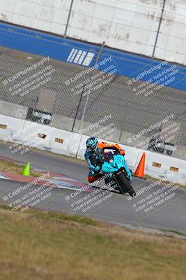 media/Nov-26-2022-Fastrack Riders (Sat) [[b001e85eef]]/Level 3/Session 3 Outside Turn 9/